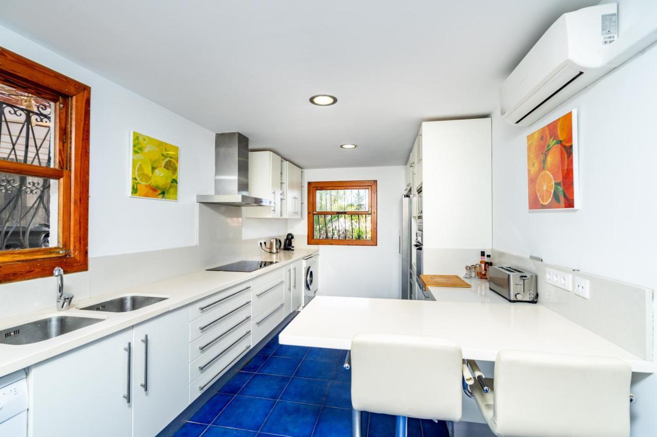 Mediterranean Villa With Amazing Views ฮาเวอา ภายนอก รูปภาพ