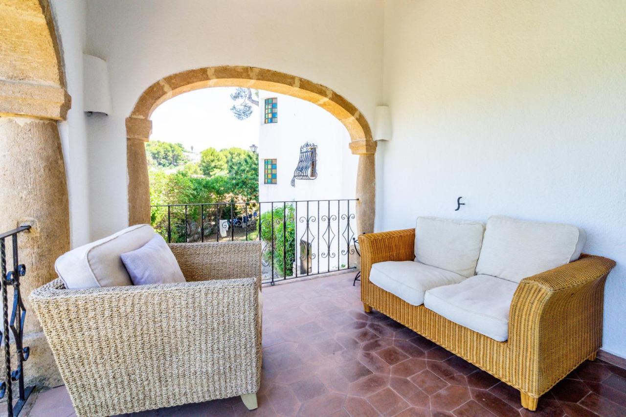 Mediterranean Villa With Amazing Views ฮาเวอา ภายนอก รูปภาพ