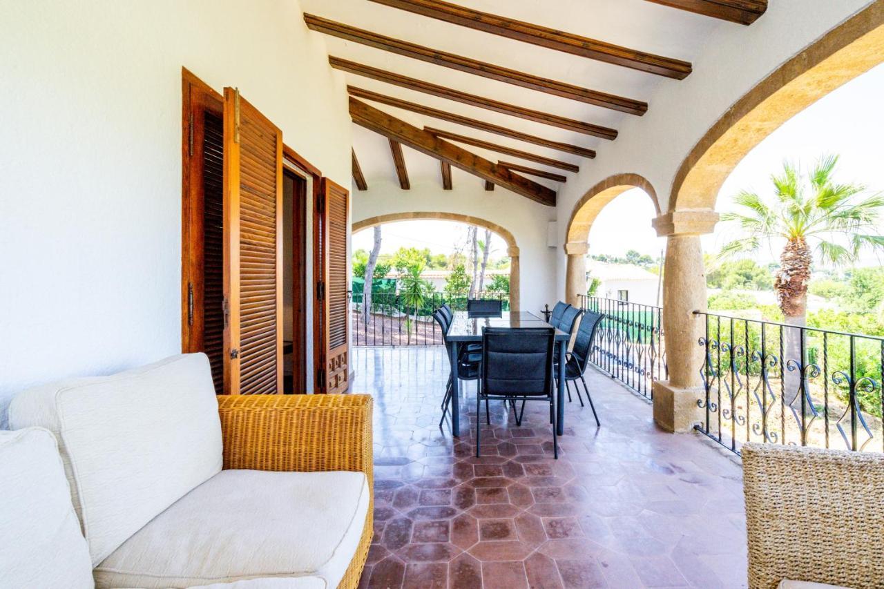 Mediterranean Villa With Amazing Views ฮาเวอา ภายนอก รูปภาพ