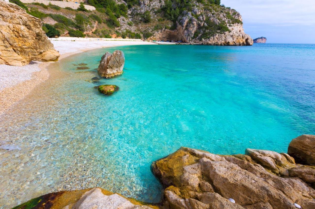Mediterranean Villa With Amazing Views ฮาเวอา ภายนอก รูปภาพ